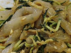 -老码头黑皮肘子锅包肉熏酱水饺(文政街店)