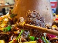 -炉小二铜锅牛蛙•川湘菜(三里屯店)