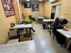 -利达汤圆馄饨(川公路店)