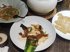 -魁盛居百年鲁菜馆(县西巷店)