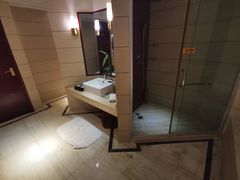 -驻马店柏林国际酒店