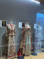 -乐派诗婚纱摄影