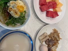 -长沙晚报大道亚朵酒店