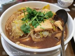 猪肉粉条白菜炖豆腐-京天红酒家(虎坊路店)