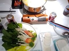 -享遇.锅姥姥牛排海鲜自助(小寨店)