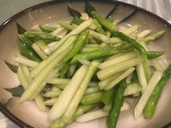 黑椒肉葱煎芦笋-上海皇廷花园酒店·御宴中餐厅