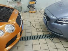 -车水马龙3M汽车贴膜冠军店隐形车衣改色膜(漕宝路中环店)