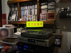 -巴浪鱼咖啡馆 Local Fish