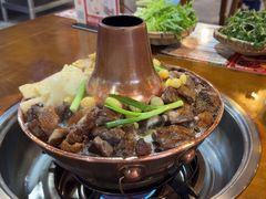 -岳记兴隆·青城腊排铜火锅(融创店)