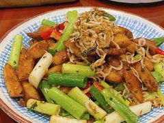 -安东海鲜烧烤大排档(普兰店区店)