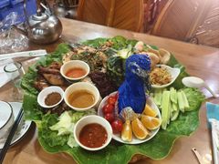 -沐毫傣泐云南菜孔雀宴•手抓饭傣味烧烤(曼听公园店)