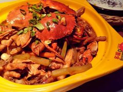 -多嘴超级肉蟹煲(杉杉国潮主题店)