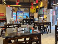 -富正毅三下锅·湘西韵味(天门山索道店)
