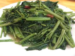 -乌镇那一年小院主题餐厅(甘泉西路店)