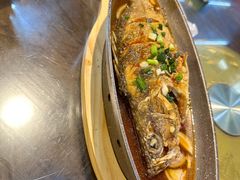 -缘来聚·徽菜名店(黄山宏村店)