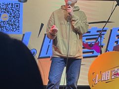 -热河以北x月亮瓦肆livehouse(环山路店)