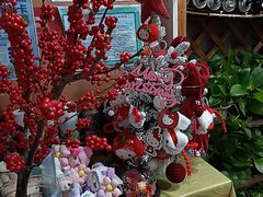 -何兮花店·气球派对鲜花店(马桥银春路万科城店)