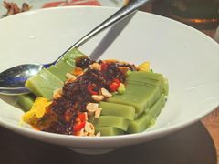 -映水芙蓉(长宁来福士店)