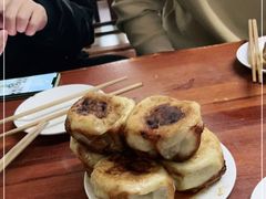 -宝瑞门钉肉饼店