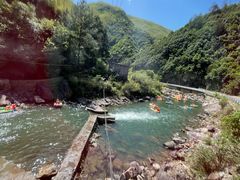 -安吉龙王山峡谷漂流