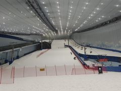 -哈尔滨热雪奇迹