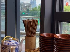 靠窗位-先启半步颠小酒馆(白麓里店)