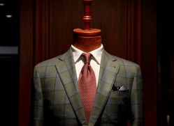 点击看大图 -优山定制西服衬衫大衣(国贸店)