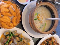 -适口餐厅砂锅粥(公信路总店)