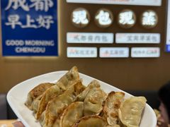 -李与白包子铺(桐梓林店)