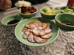 御膳酱肘花-故宫冰窖餐厅
