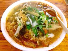 黄记面菜馆-川海丰尚砂锅麻辣烫(人和街分店)