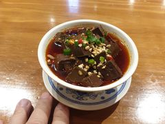 -炉小二铜锅牛蛙•川湘菜(三里屯店)
