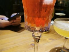 -临界音乐酒馆·小龙虾·江湖菜(华熙LIVE·鱼洞店)
