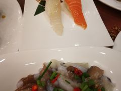-青瓦餐厅·生鱼片·韩园烤肉(西塔店)