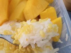 -陈记甜品窝(中山北路店)