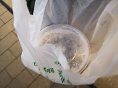 -白翔甜食店