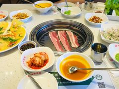-韩香福烤肉庄园(荣成店)