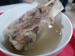 -周震馄饨