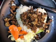 -陈老斯呼尔嗨吃烧烤(科巷店)
