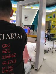 -爆米花儿童美发乐园(布吉华润万象汇店)