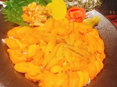 三色海胆饭-魔丼屋(日月光店)
