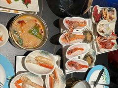 -雍容荟帝王蟹活龙虾展台自助(IFS黑金店)