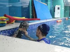-Swim斯卫姆国际儿童游泳中心(红博中央公园店)