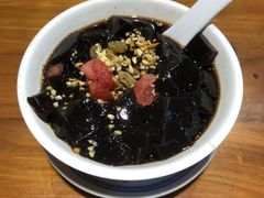 -炉小二铜锅牛蛙•川湘菜(三里屯店)