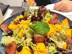 芒果香肠沙拉-BE BRIGHT KITCHEN(正佳广场店)