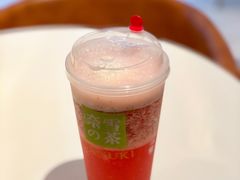 霸气冰激淋草莓-奈雪的茶(东原悦荟店)