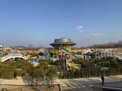 -红山体育乐园