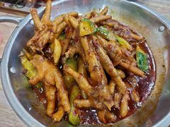 -江城燕子大排档(江汉路步行街店)