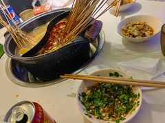 -钢管厂五区小郡肝串串香(蜀都万达店)