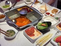 -海底捞火锅(杭州庆春路夜宵主题店)